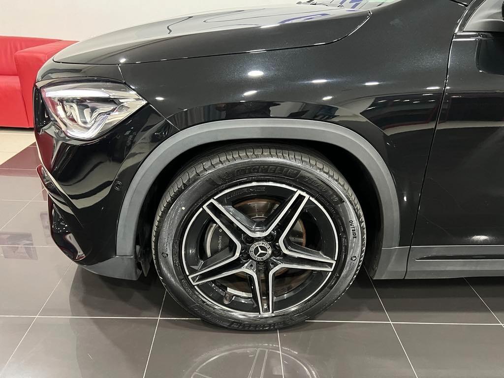 Mercedes Benz GLA 200d Aut. Premium AMG 150 cv