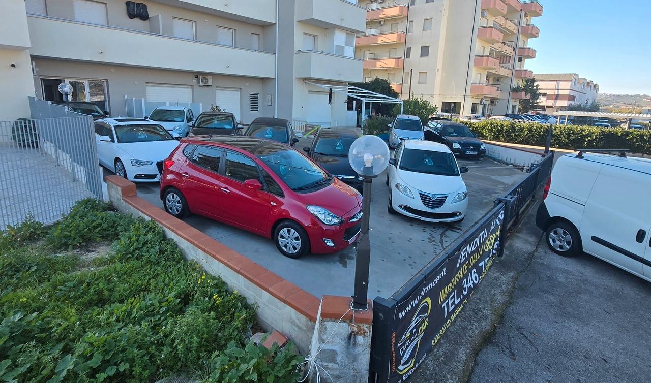 Opel Adam 1.4 100 CV White/Black Link