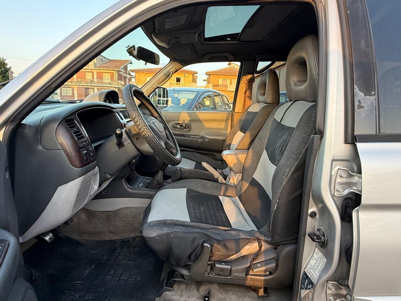 Mitsubishi Pajero Sport 2.5 TDI cat GLS Target Autocarro
