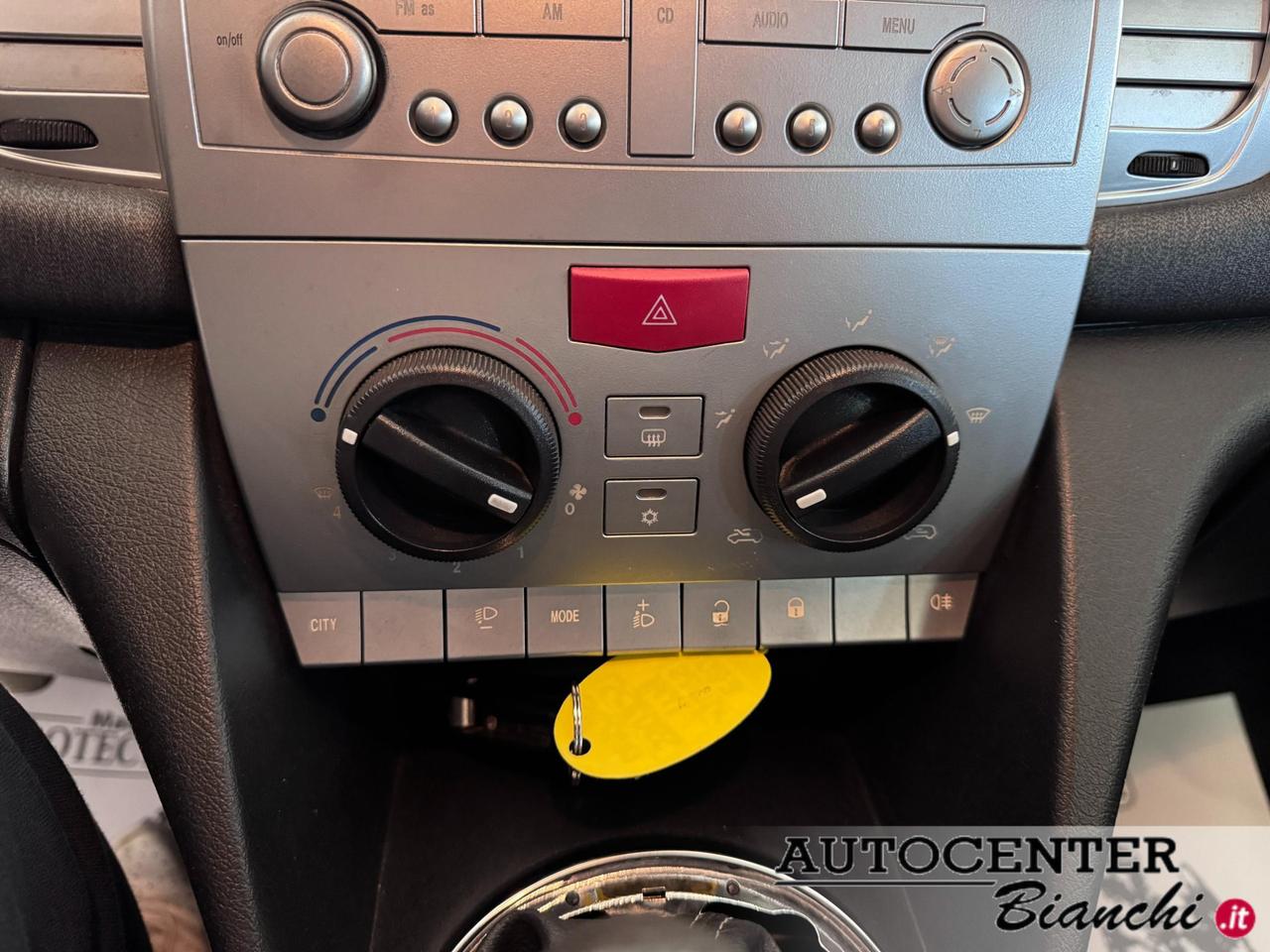 Lancia Ypsilon 3 Porte Ypsilon 1.2 8v