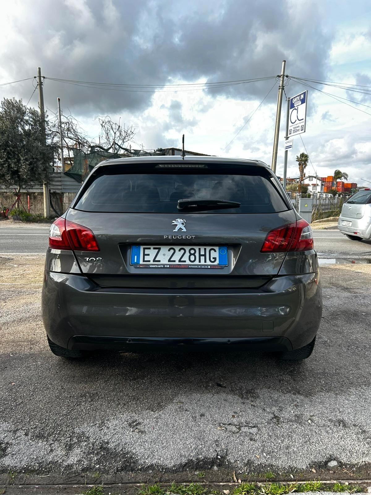 Peugeot 308 PureTech Turbo 130 S&S Allure GPL