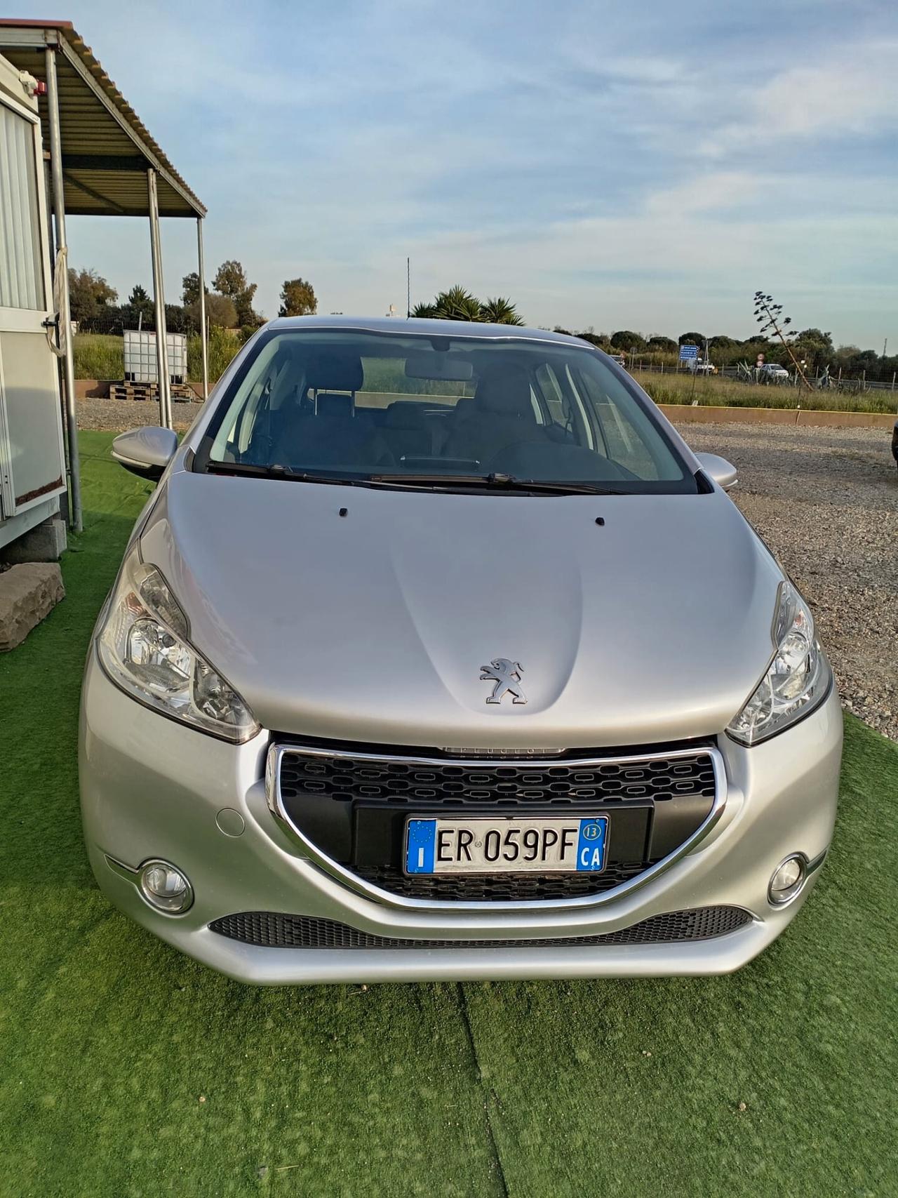 Peugeot 208 DIESEL 1.4 HDi 5 porte UTILITARIA