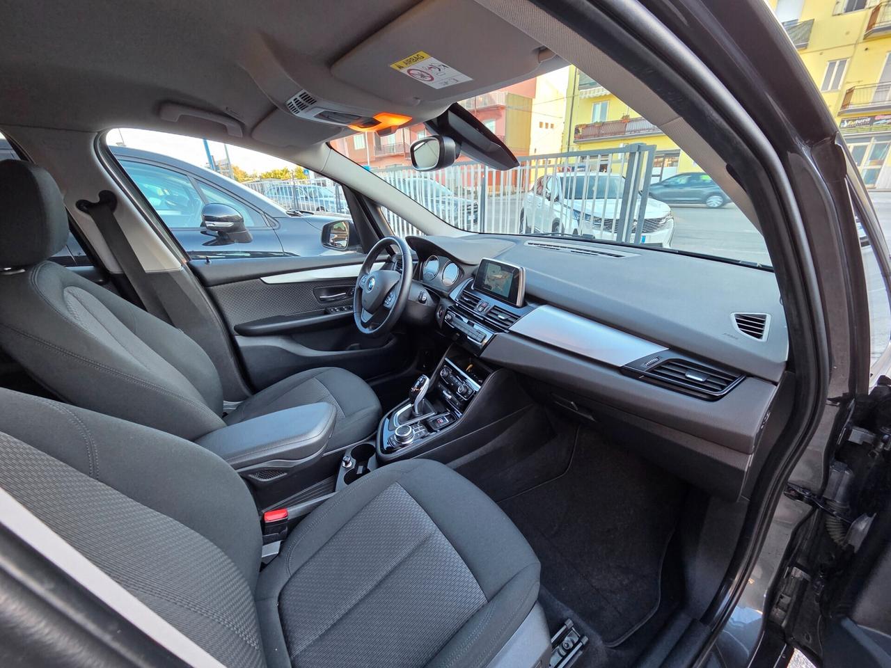 Bmw Serie 2 Gran Tourer 216d Business Automatica