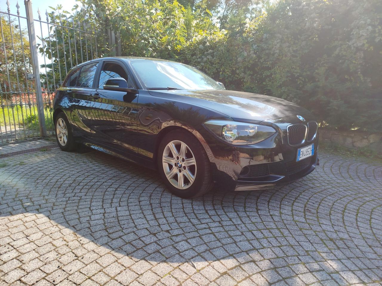 Bmw 116 116d 5p. Msport