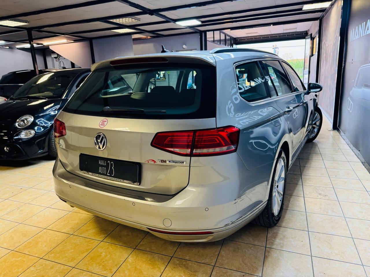 Volkswagen Passat Variant 1.6 TDI DSG*120 CV* BlueMotion*NEOPATENTATI*