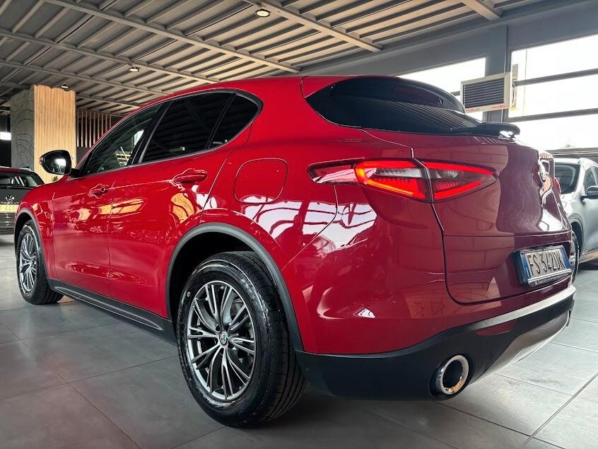 Alfa Romeo Stelvio 2.2 TD l 150 CV AT8 RWD