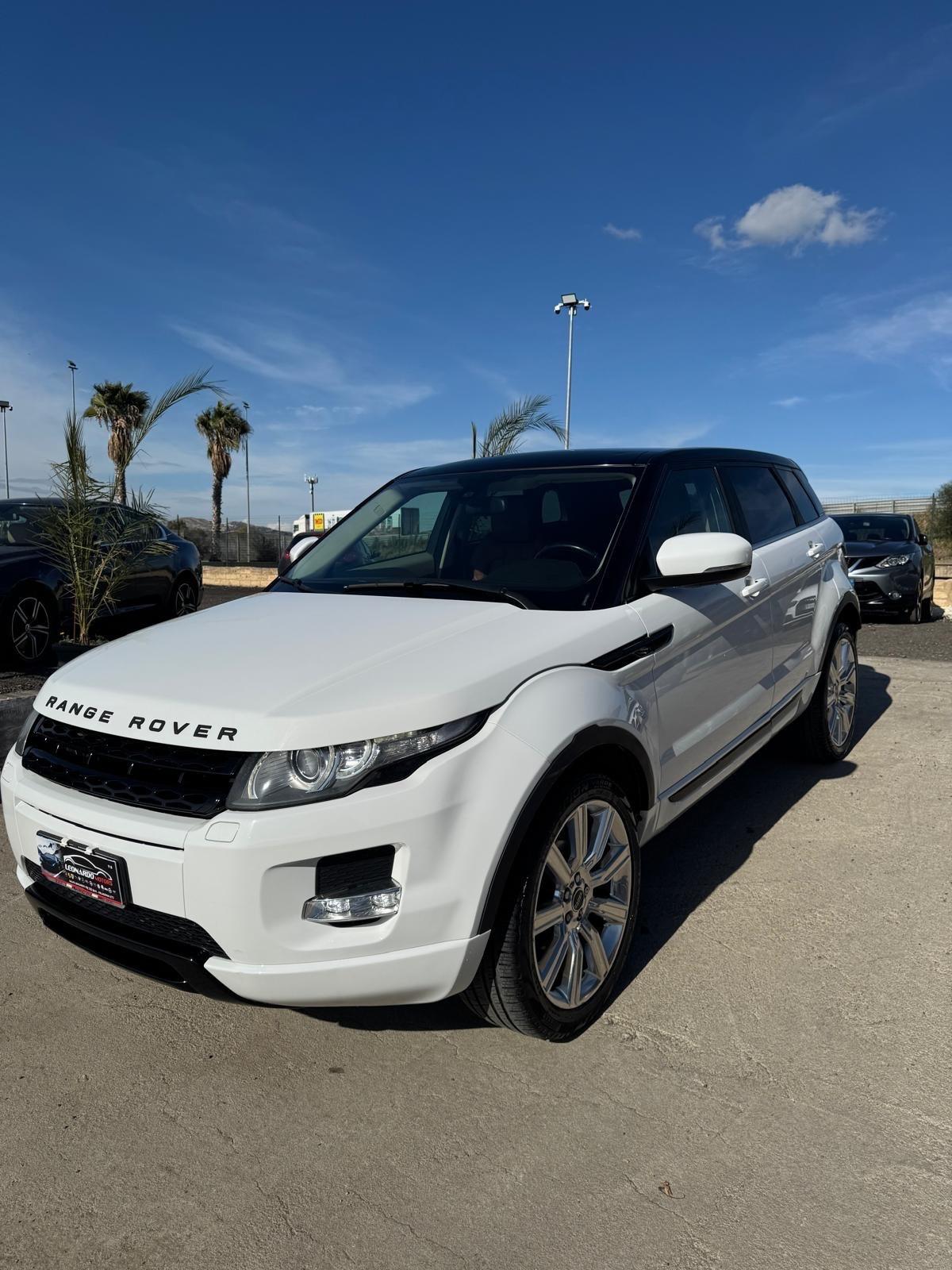 Land Rover Range Evoque 2.2 TD4 5p. Pure