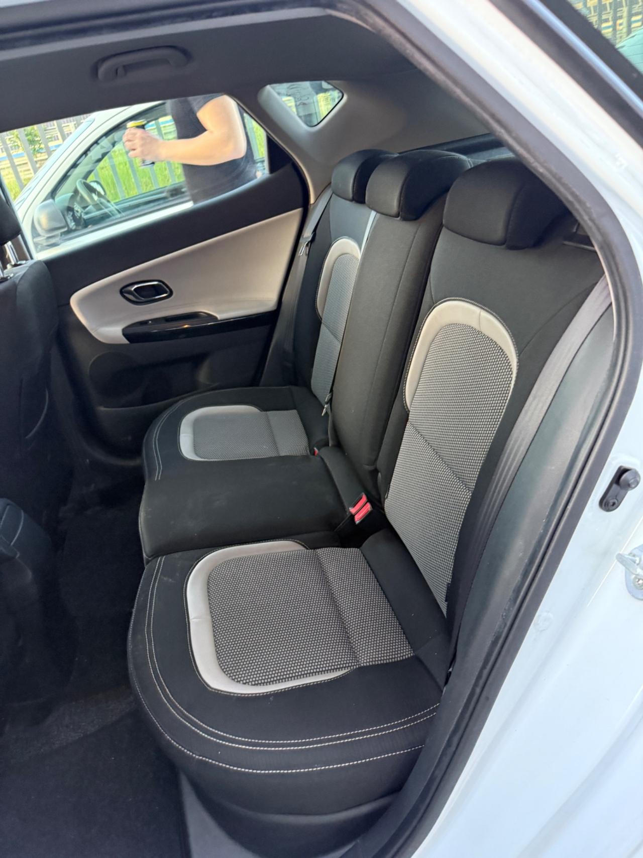 Kia Ceed cee'd 1.4 CVVT 5 porte Cool