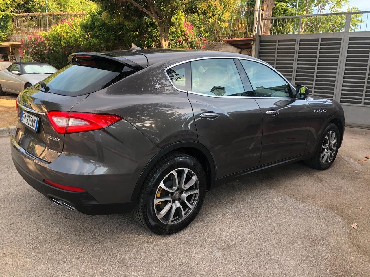 Maserati Levante Granlusso V6 Diesel AWD 250 Cv. FULL OPT.
