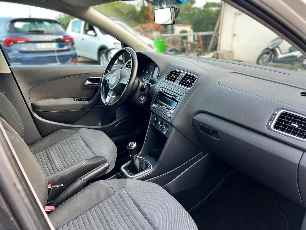 VOLKSWAGEN POLO 1.6 TDI 5P R-Line - 2012