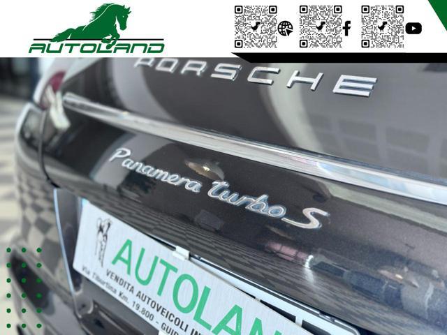 PORSCHE Panamera Turbo