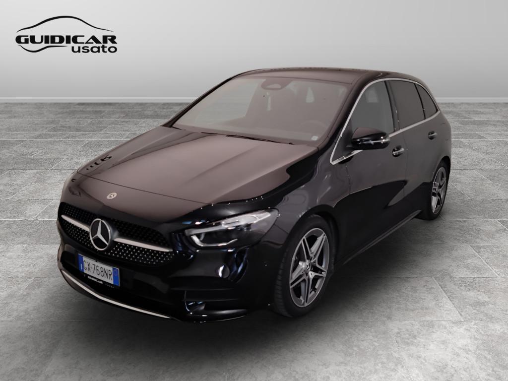 Mercedes-Benz Classe B - W247 2023 - B 180 d AMG Line Advanced Plus auto