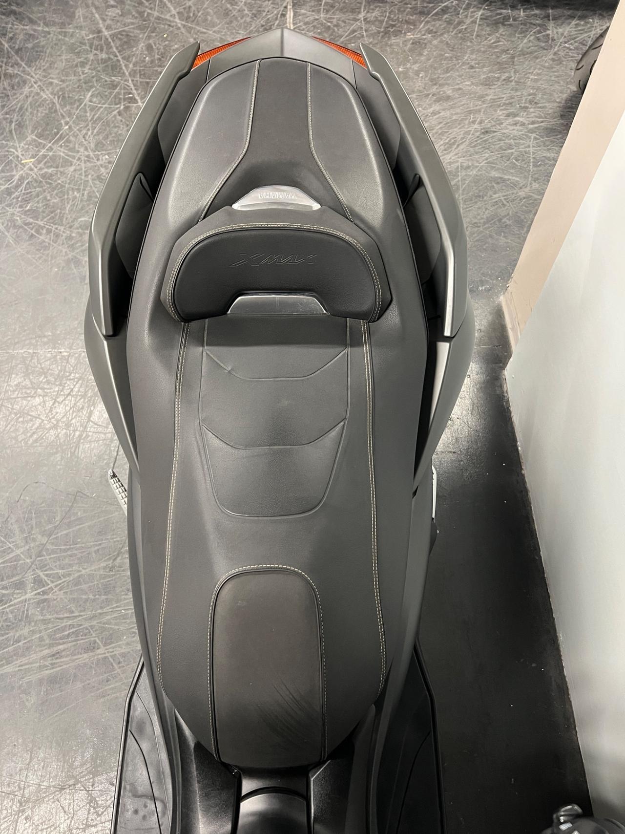 Yamaha X-Max 300 Tech Max