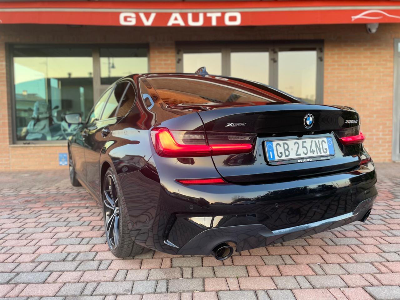 Bmw 320d xDrive Msport TOTAL BLACK