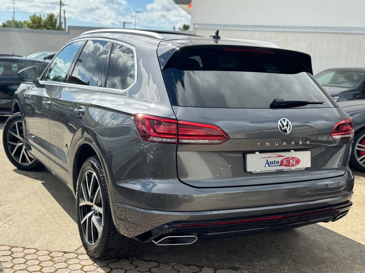 Volkswagen Touareg 3.0 V6 TDI R-Line
