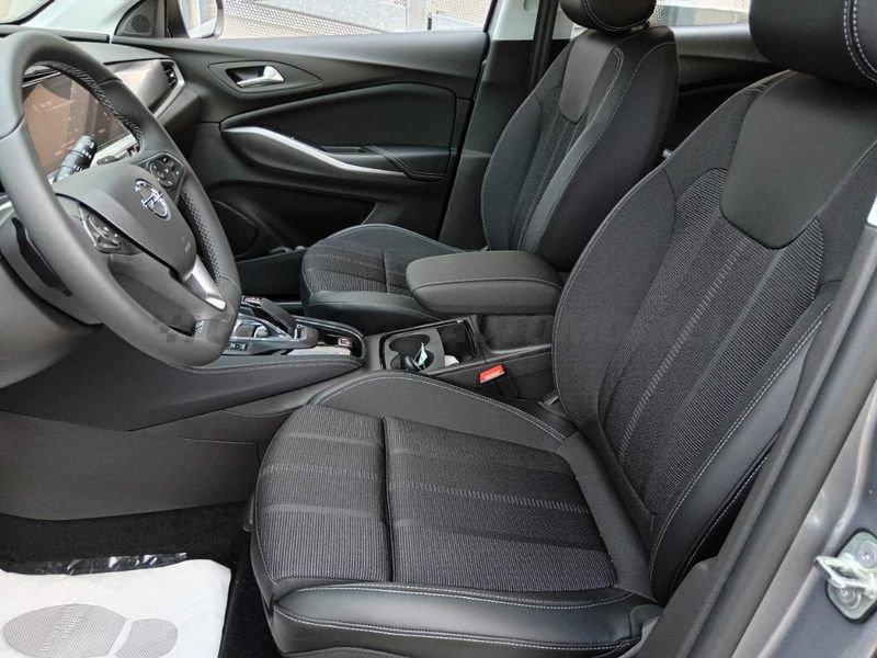 Opel Grandland Grandland 1.6 phev Business Elegance fwd 225cv auto