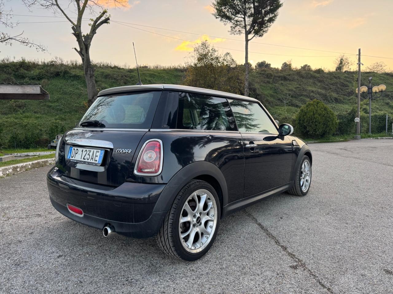 Mini 1.6 16V Cooper Chili 128.000 KM !!