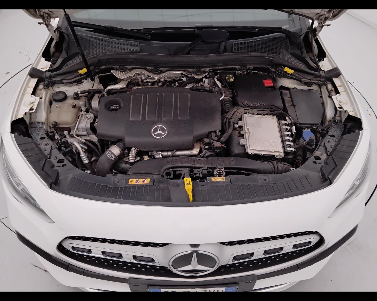 Mercedes-Benz GLA-H247 2020 - GLA 200 d Premium 4matic auto