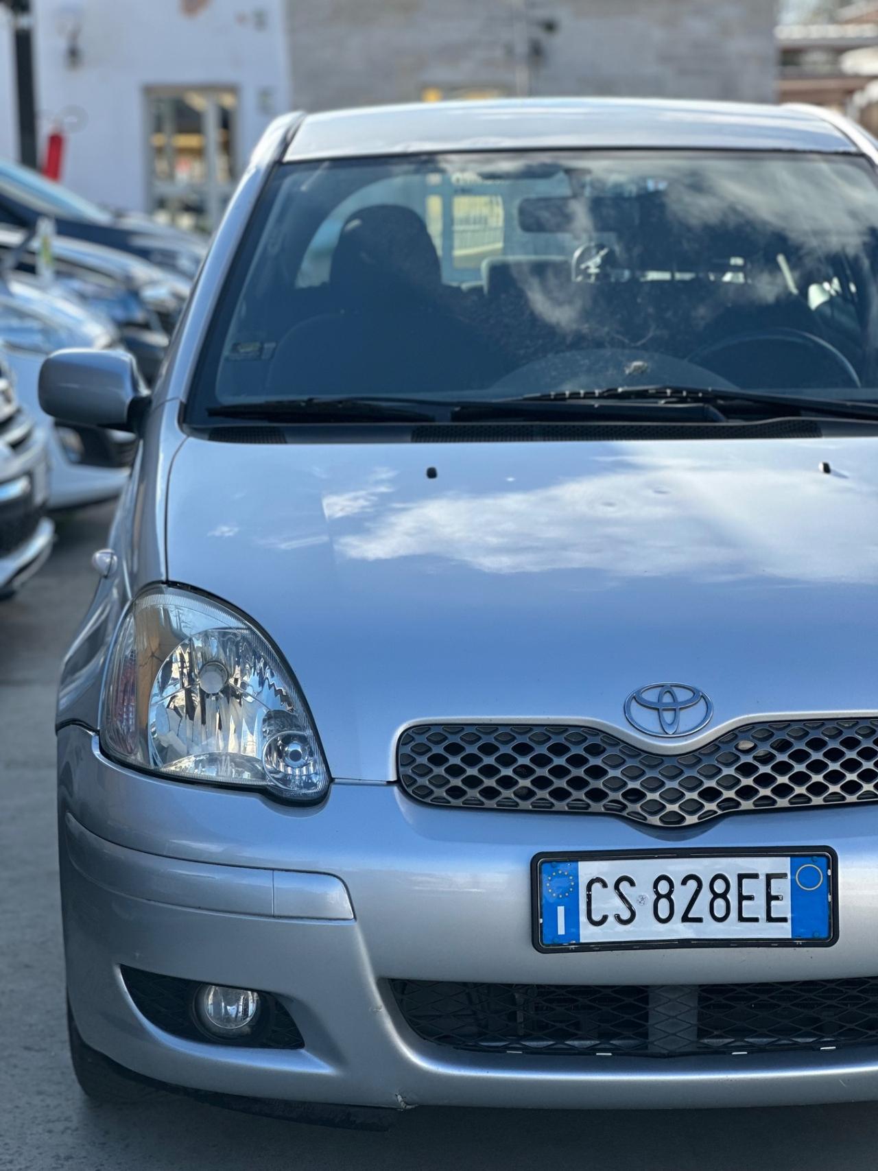 Toyota YARIS 1.0 BENZINA 2005 - SOLO 120 MILA KM