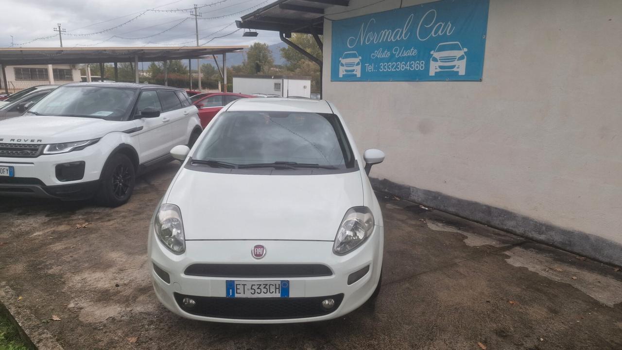 Fiat Punto 1.4 8V Easypower Street - 2014