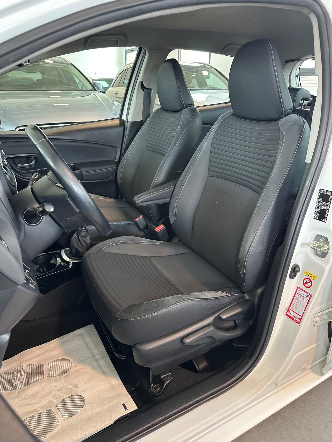 Toyota Yaris 1.4 D-4D 5 porte Lounge
