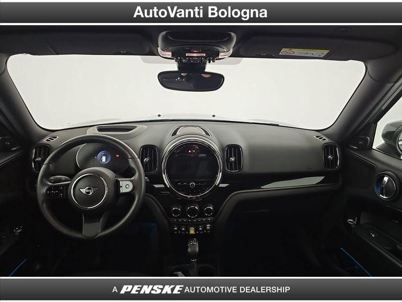 MINI Countryman Plug-In Hybrid Cooper S E Classic 4WD automatica