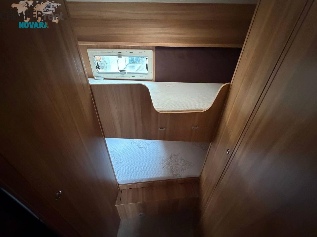 Chausson FLASH 03 MANSARDATO LETTI A CASTELLO IN CODA