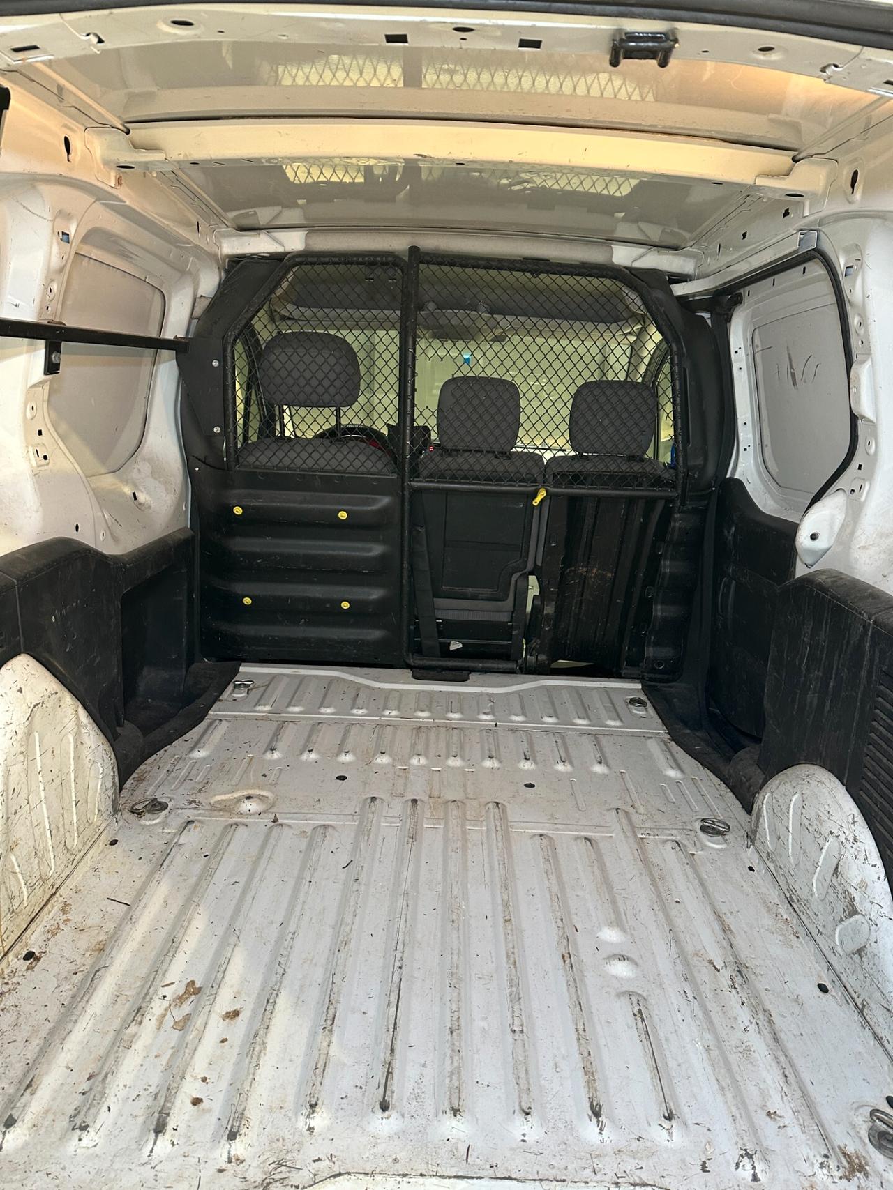 Peugeot Partner 1.6 HDi 90cv AF. 3P