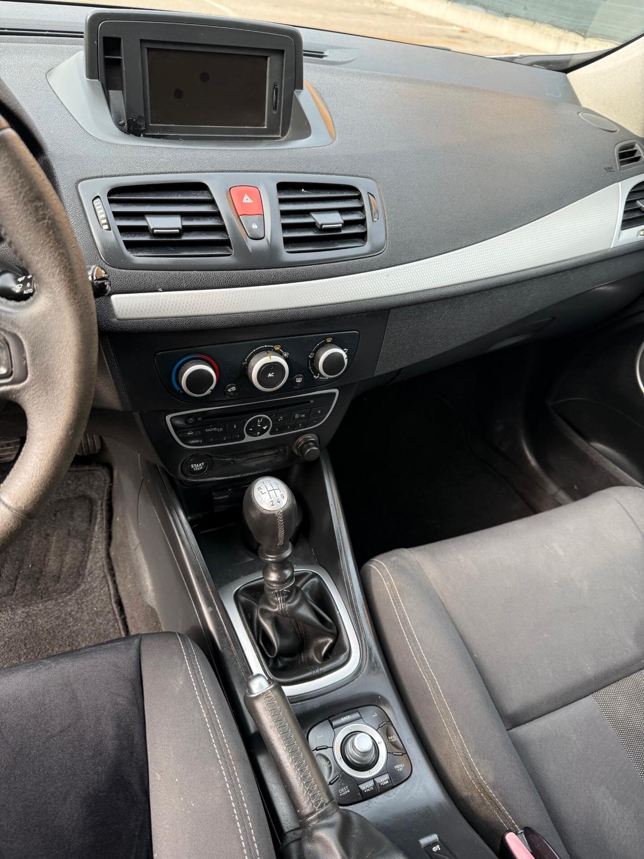 Renault Megane SporTour 1.5 dci - NAV. - 12 MESI DI GARANZIA -