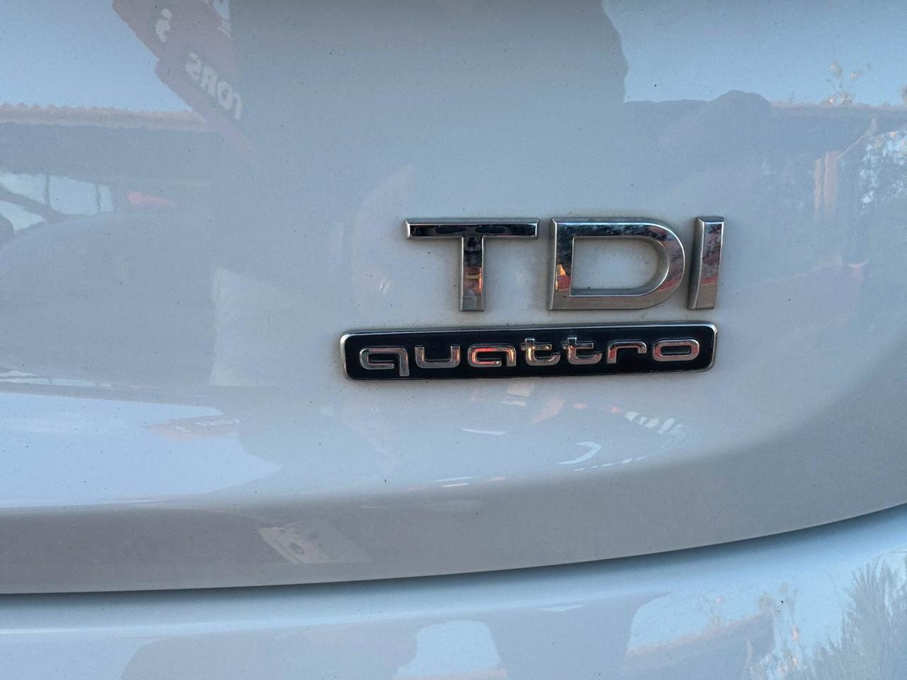 Audi Q3 2.0 TDI 184 CV S tronic quattro edition Sport