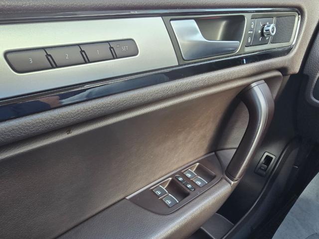 VOLKSWAGEN Touareg 3.0 TDI 204 CV tiptronic BlueMotion Techn. Executi