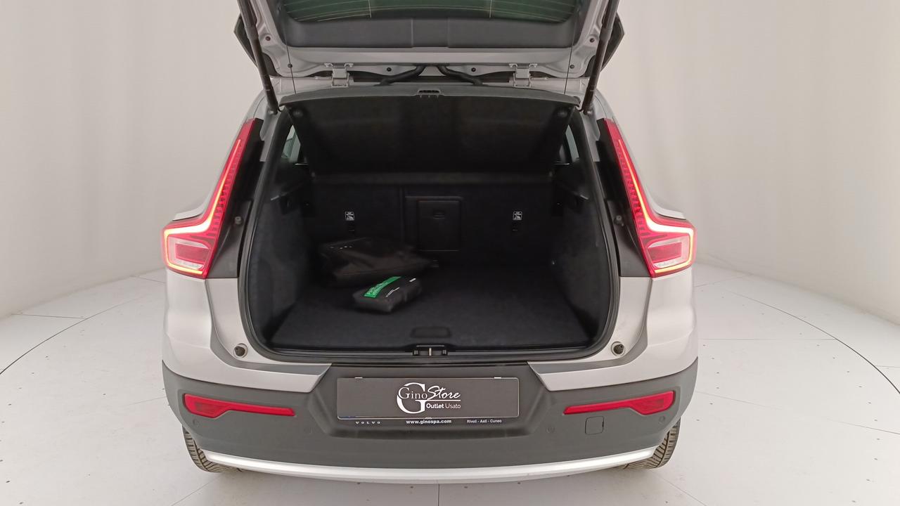 VOLVO XC40 1.5 t4 recharge phev Core auto