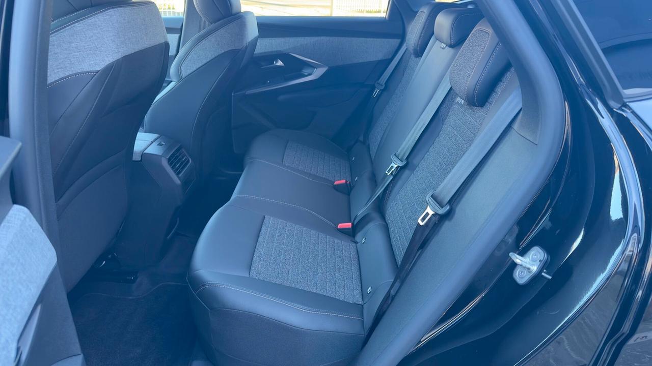 Peugeot 3008 Hybrid 145 e-DCS6 Allure