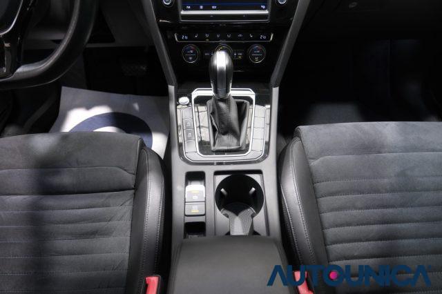VOLKSWAGEN Passat Variant 2.0 TDI 190 CV DSG HIGHLINE BMT FARI LED