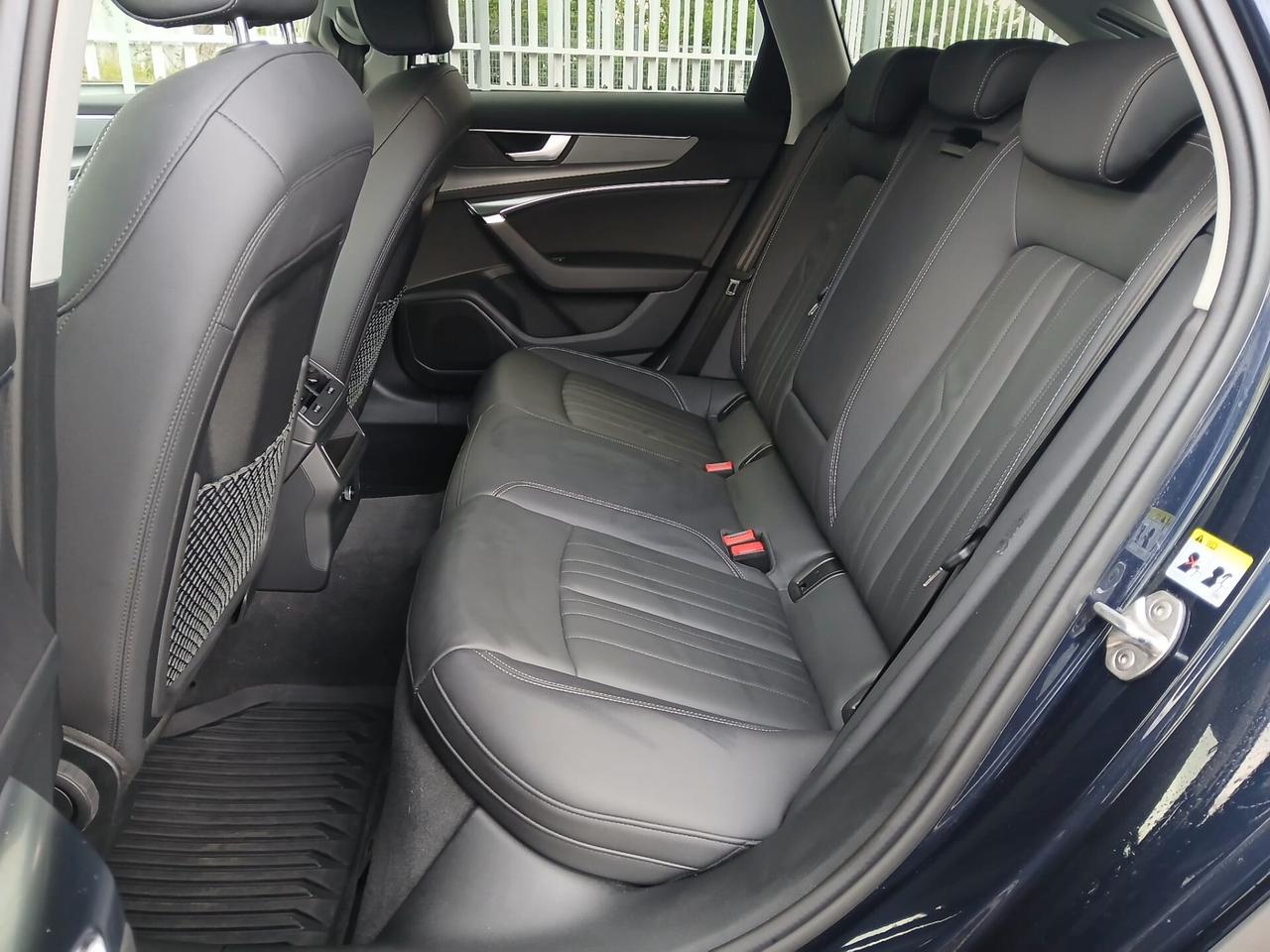 Audi A6 allroad 40 TDI 2.0 quattro S tronic Business Advanced