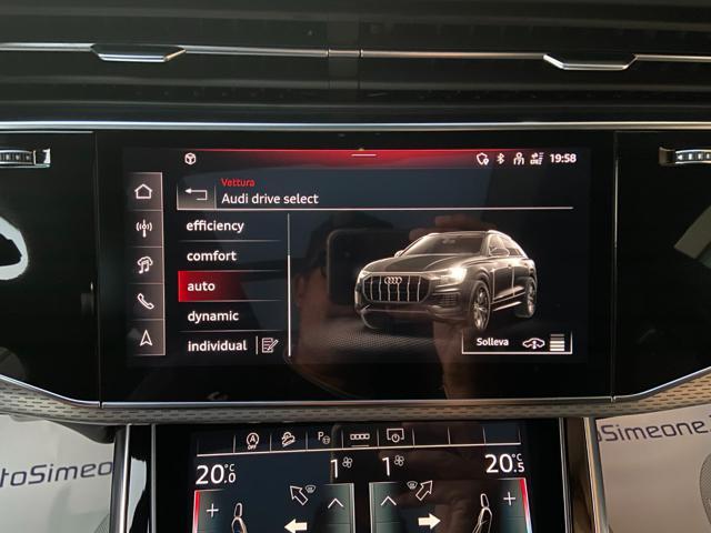 AUDI Q8 50 TDI 286 CV quattro tiptronic S line edition.