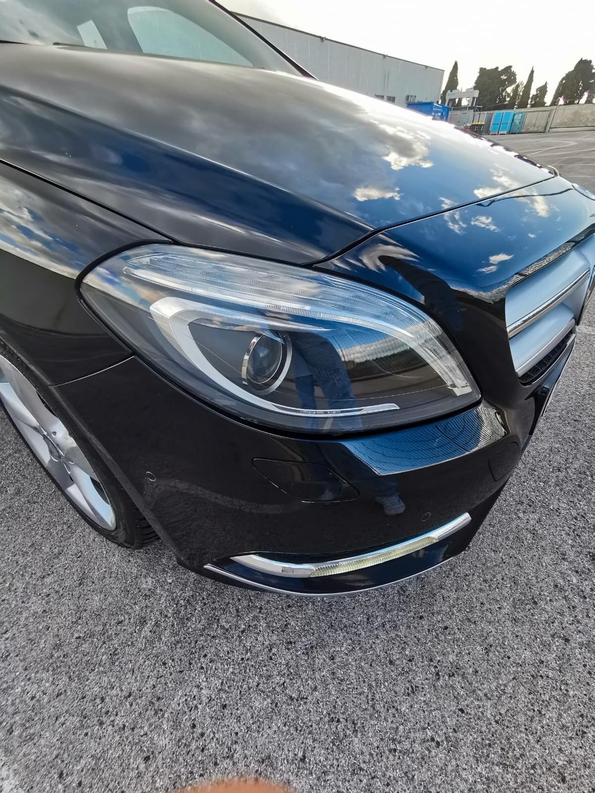 Mercedes-benz B 180 BlueEFFICIENCY Prem. TETTO/NAVIG