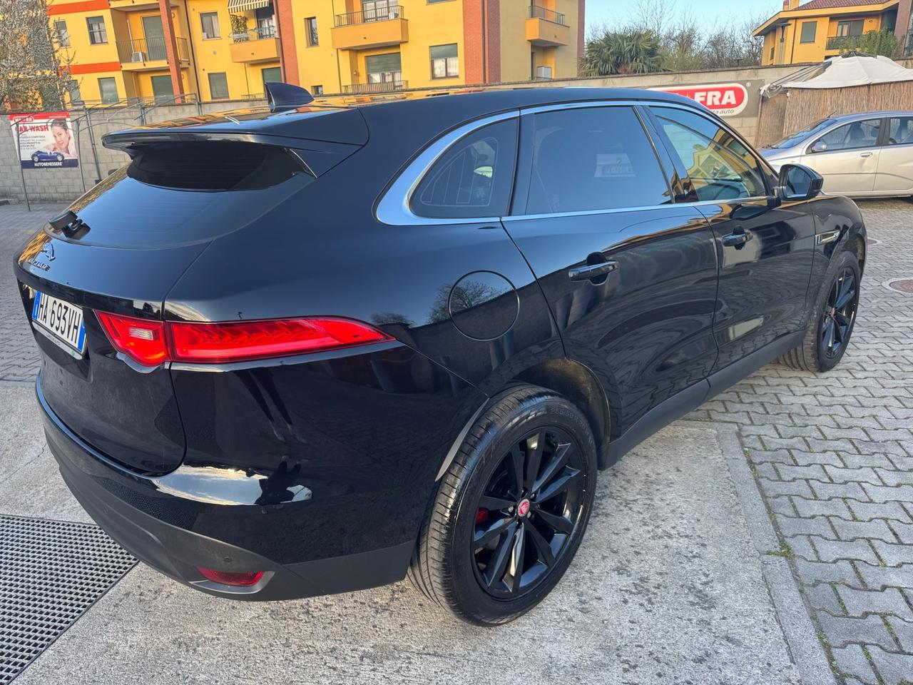 Jaguar F-Pace 2.0 D 180 CV 4x4 Euro 6b