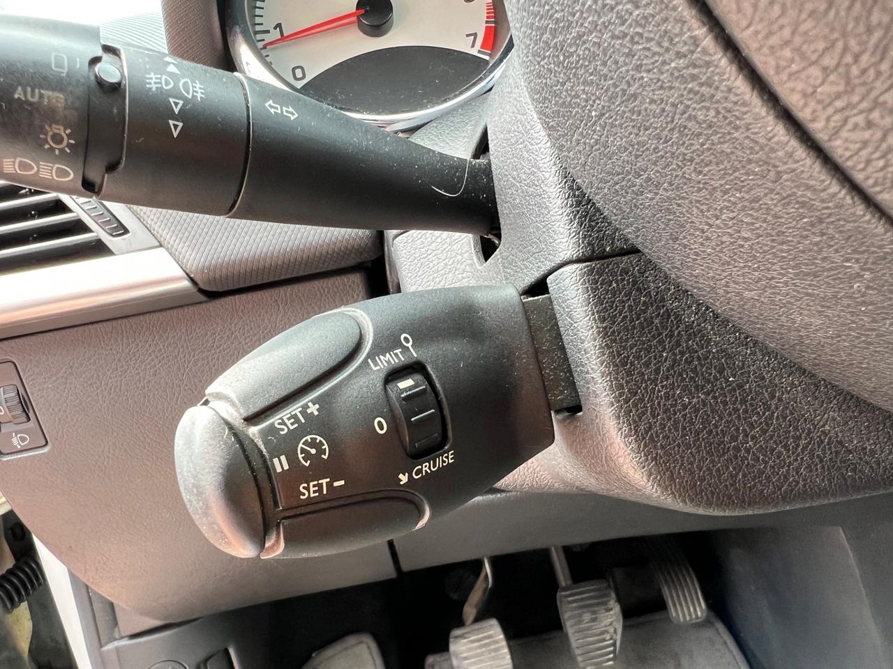 PEUGEOT GPL 207 SW TETTO PANORAMICO 1.4 vti 16v Ciel Allure 95cv