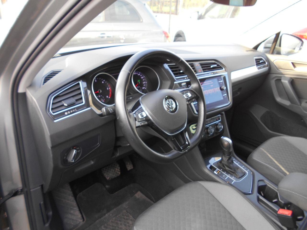 Volkswagen Tiguan 2.0 TDI SCR DSG Business BlueMotion Technology