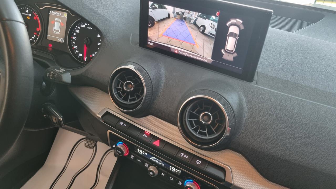 Audi Q2 30 TDI Business Advanced