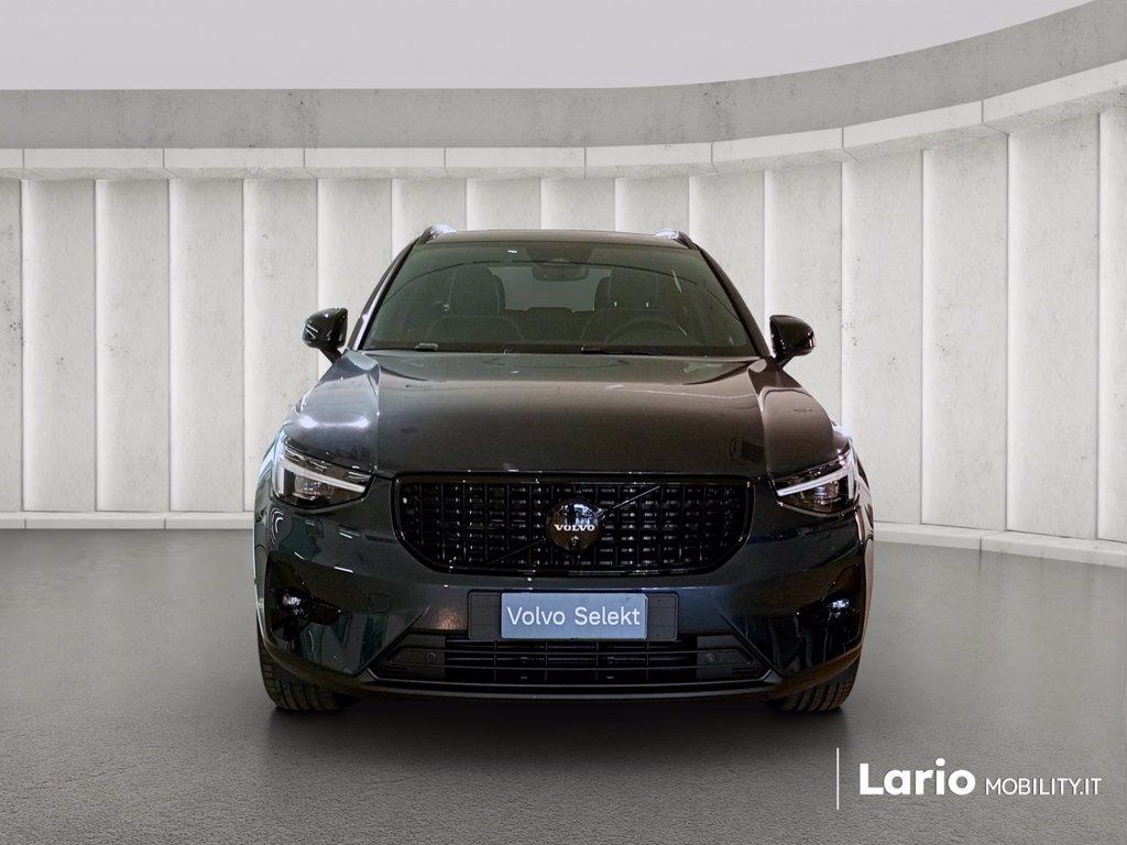 VOLVO XC40 2.0 b3 Ultra Black Edition auto del 2025