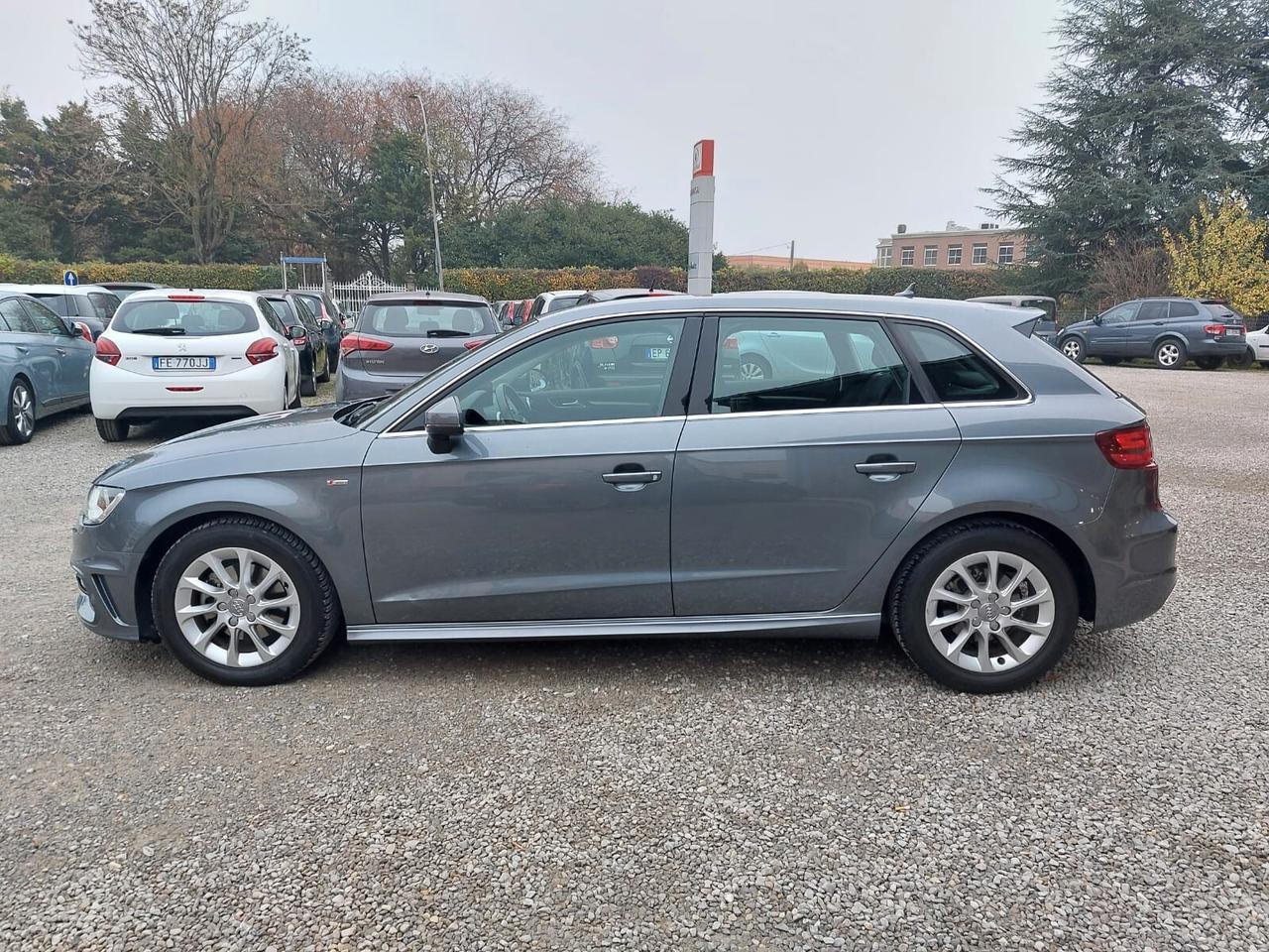 Audi A3 SPB 1.6 TDI ULTRA S-LINE STUPENDA EURO 6B
