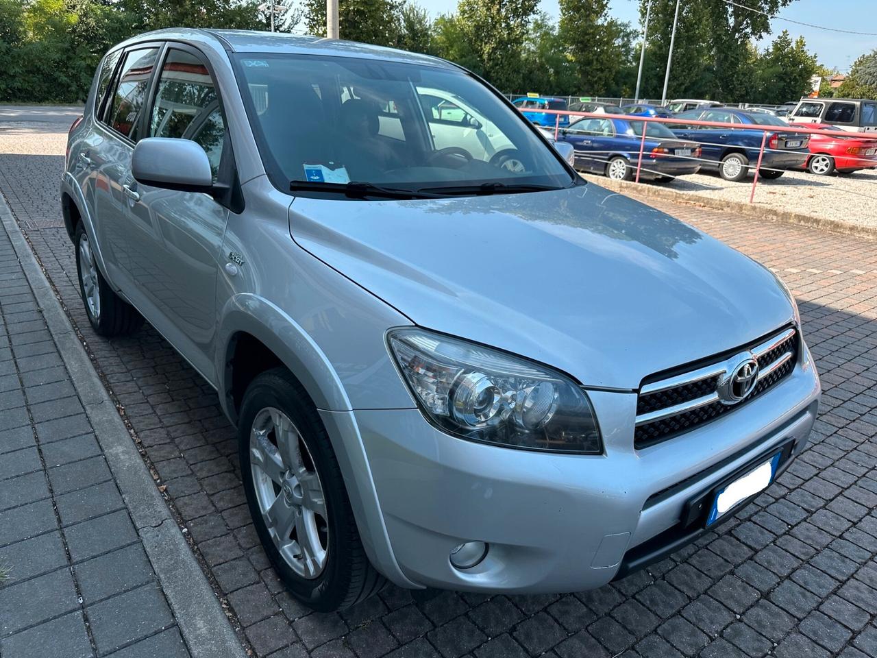 Toyota RAV 4 RAV4 2.2 D-4D 177 CV Luxury