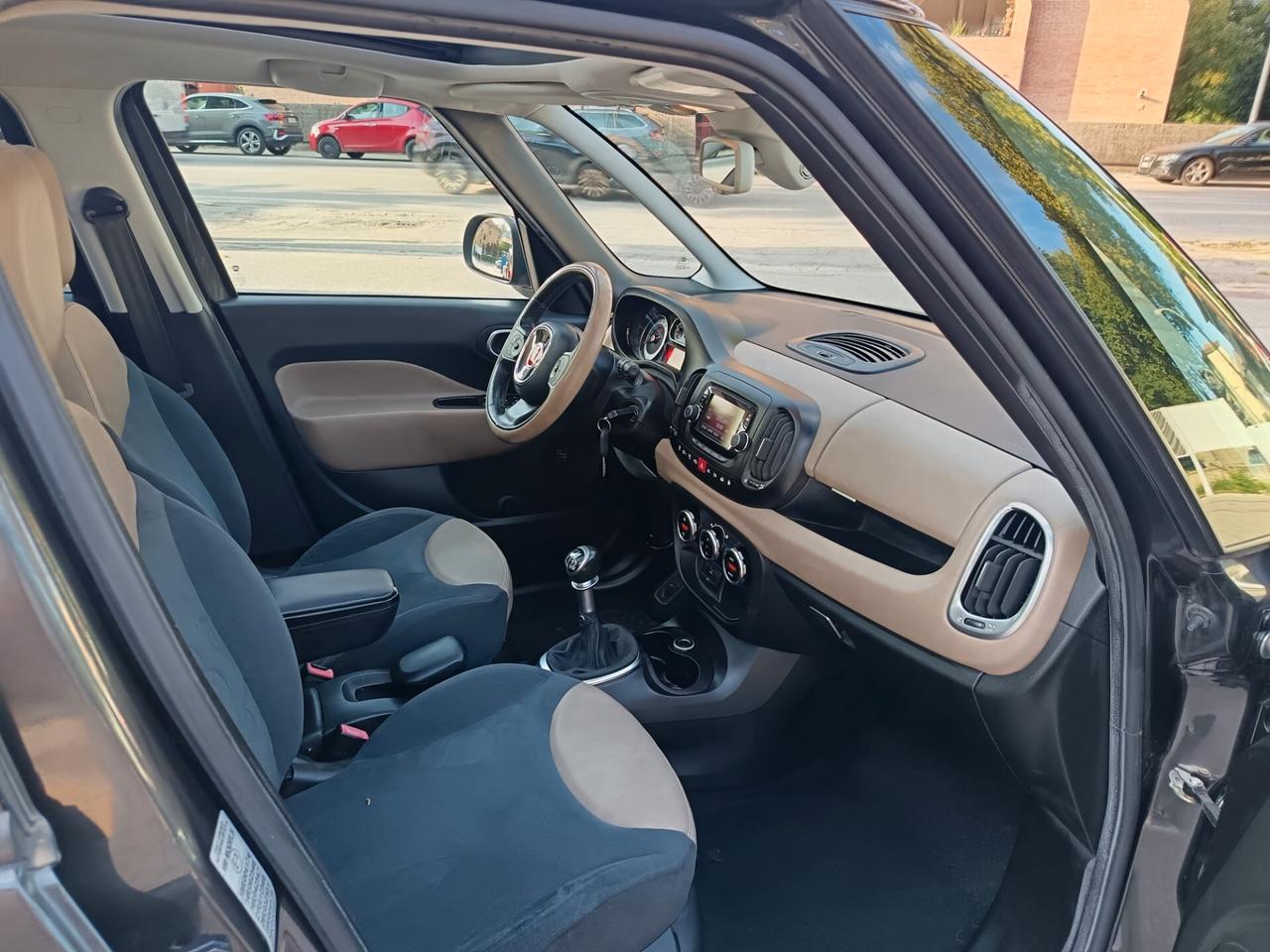 Fiat 500L 0.9 Lounge 2013 ok neo patente
