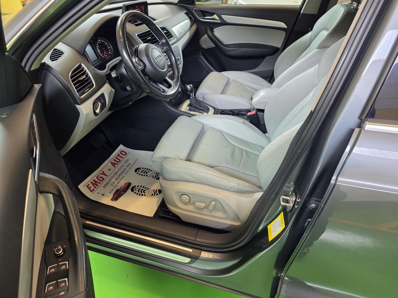 Audi Q3 2.0 TFSI S. Lain 4x4,, Automatica