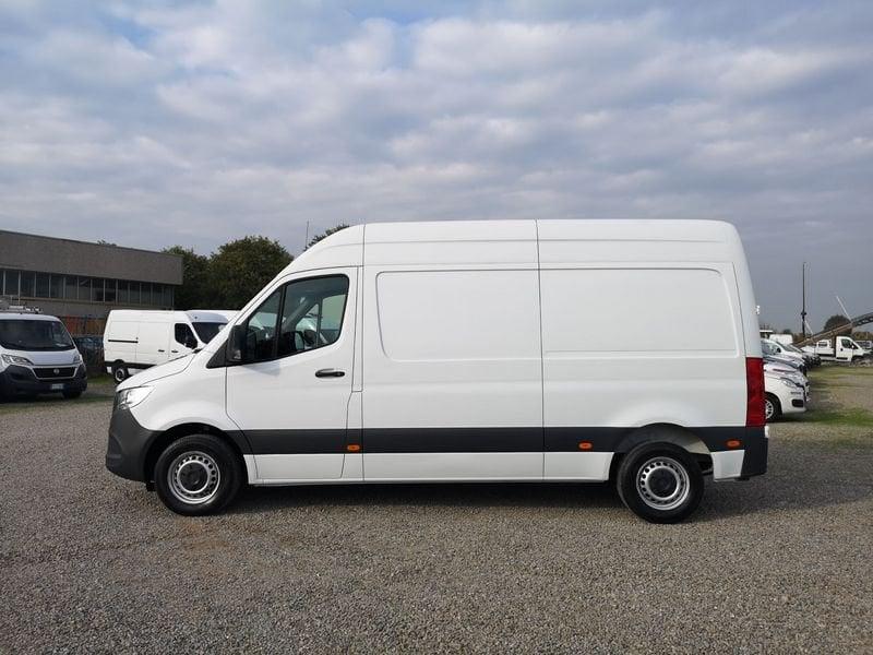 Mercedes-Benz Sprinter F39/33 311 CDI FWD TA Furgone