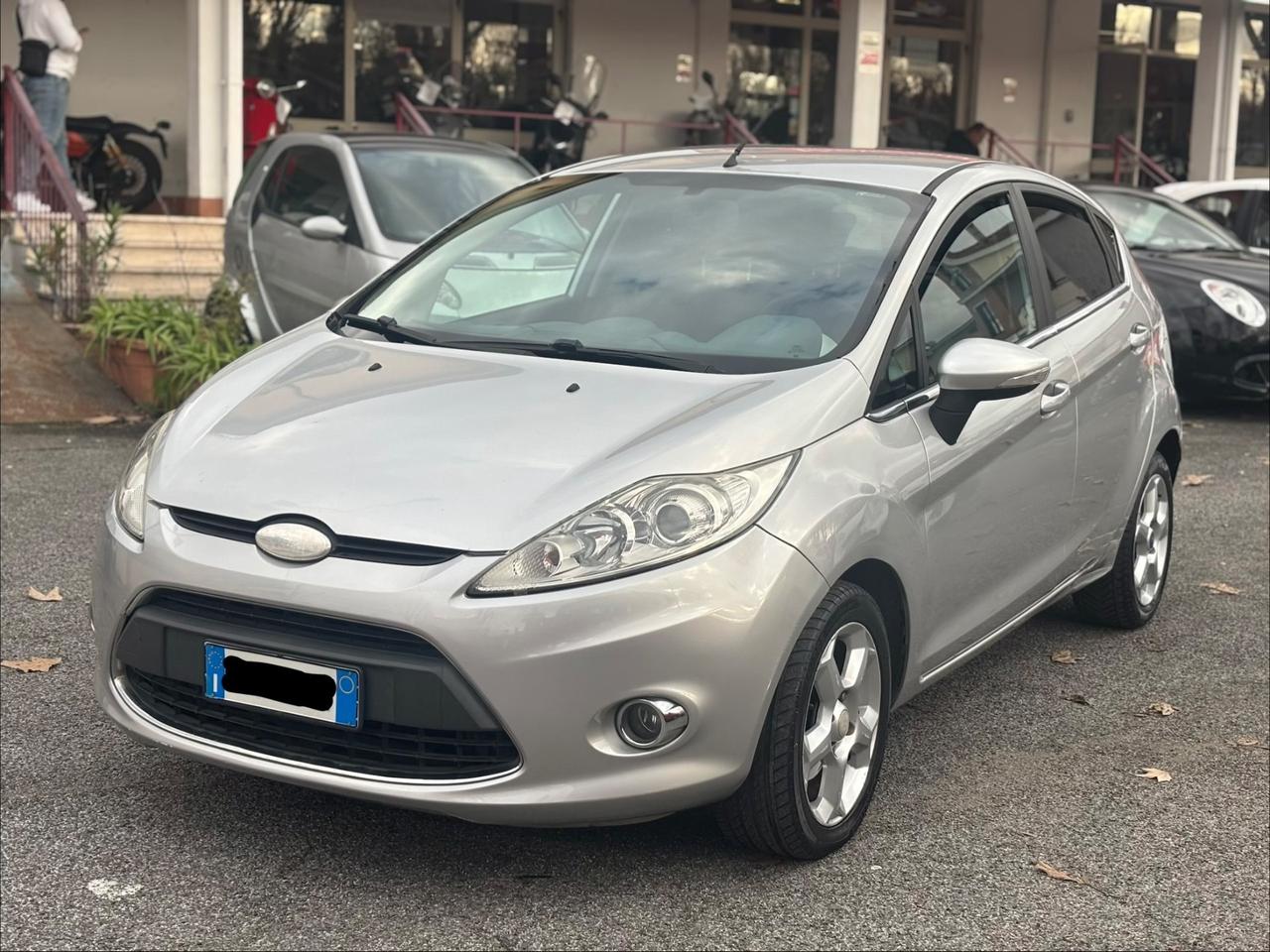 Ford Fiesta Fiesta+ 1.4 5 porte Bz.- GPL