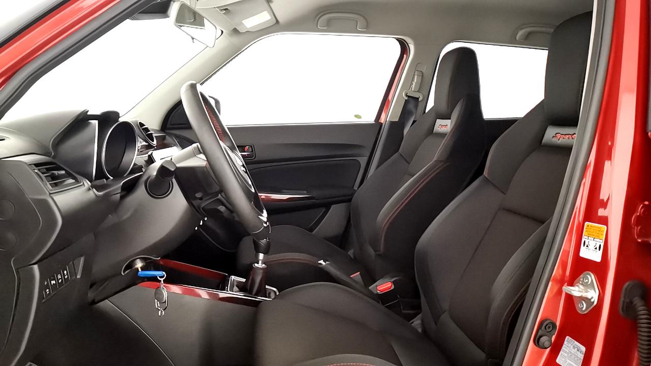 SUZUKI Swift VI 2020 - Swift 1.4h Sport 2wd