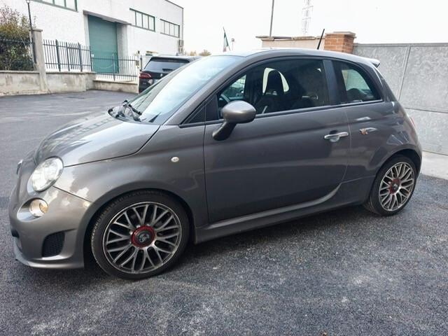 Abarth 500 1.4 Turbo T-Jet MTA Custom
